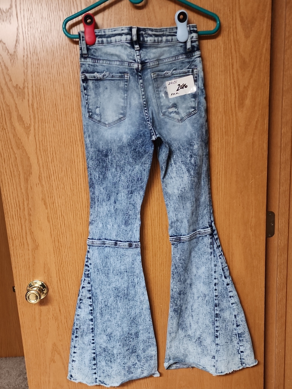 Flying Monkey Light Acid Wash Blue Flare Jeans womens 24x31 number 2086